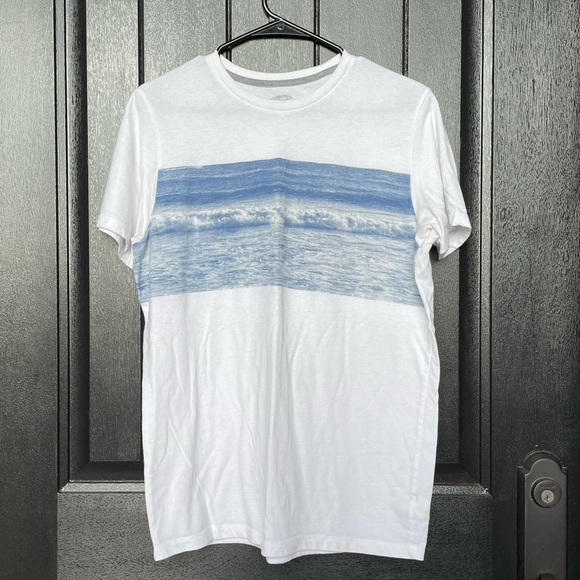 Graphic Tee - Picture 1 of 5